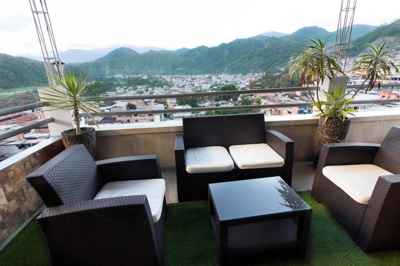 Hotel Prince - Chanchamayo La Merced  Dış mekan fotoğraf