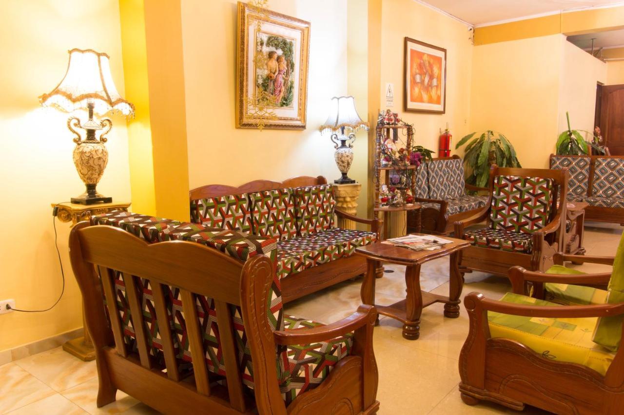 Hotel Prince - Chanchamayo La Merced  Dış mekan fotoğraf