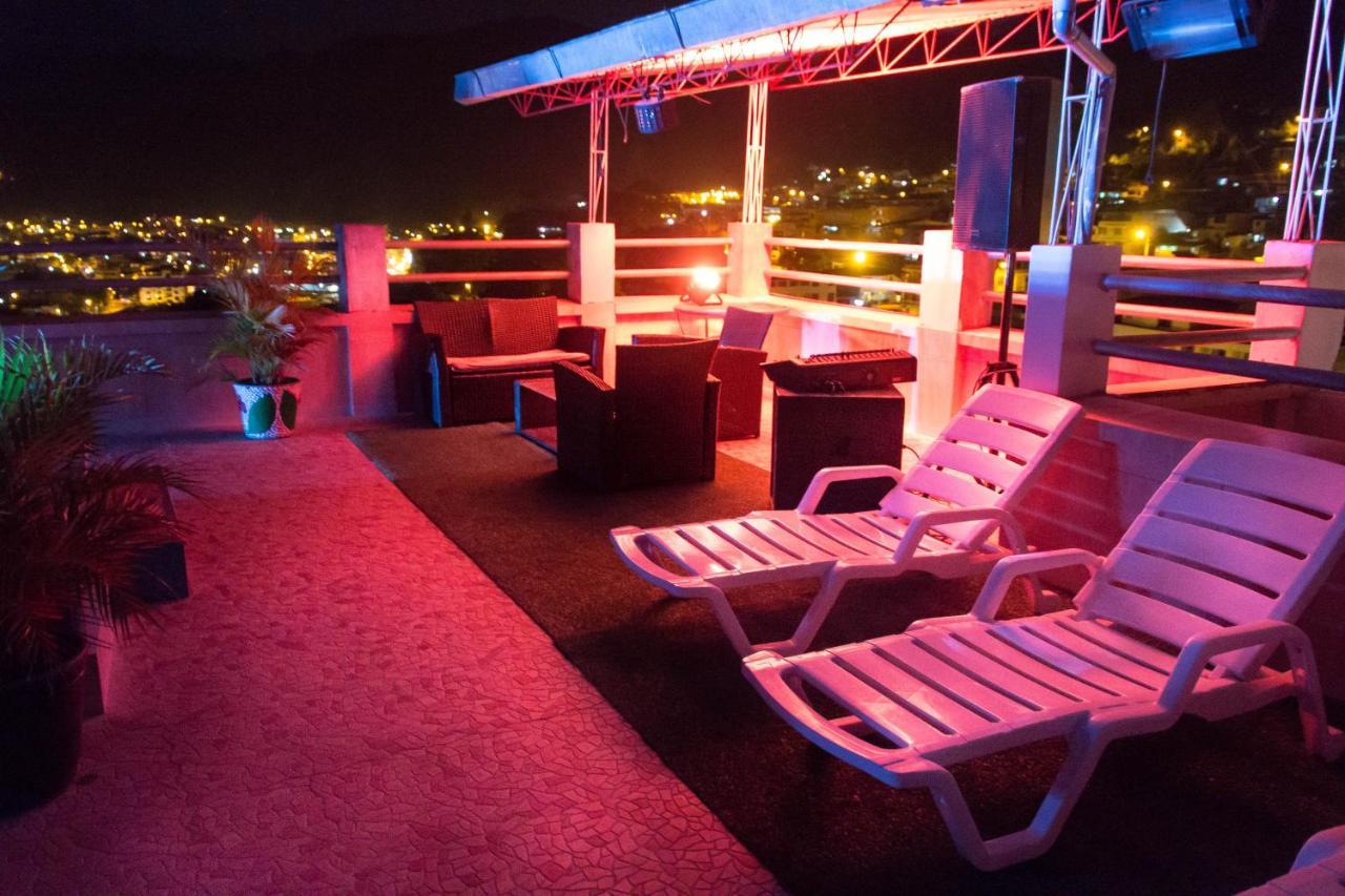 Hotel Prince - Chanchamayo La Merced  Dış mekan fotoğraf